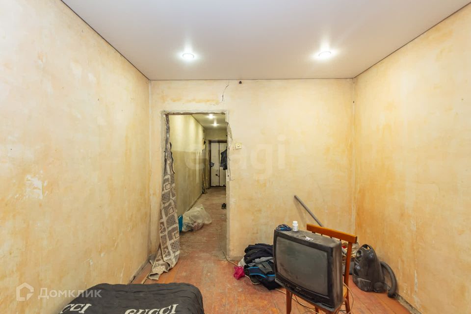 Продаётся 3-комнатная квартира, 48 м²