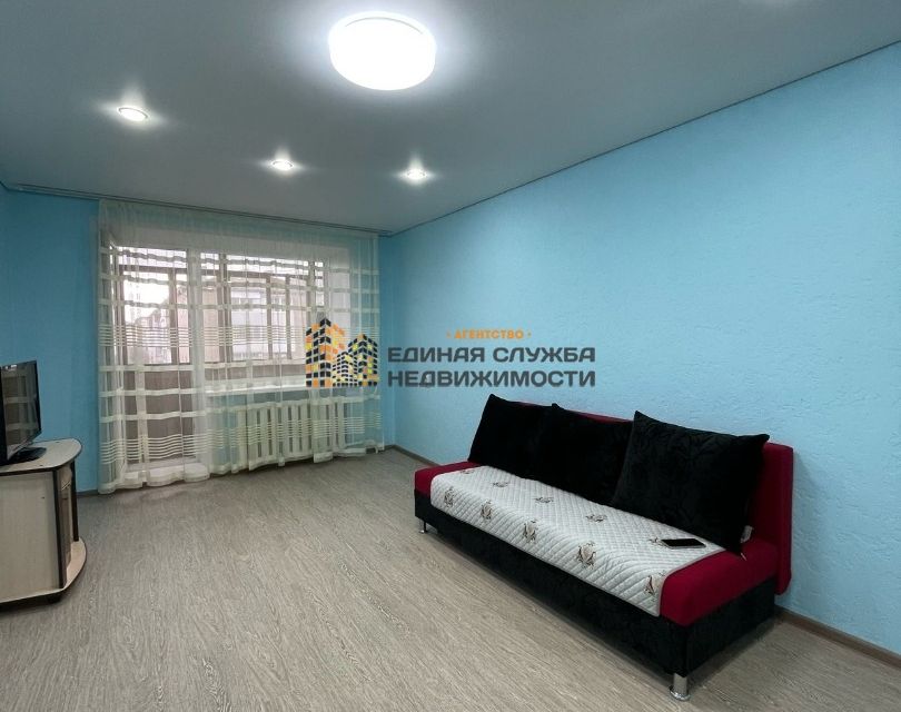 Сдаётся 1-комнатная квартира, 40 м²