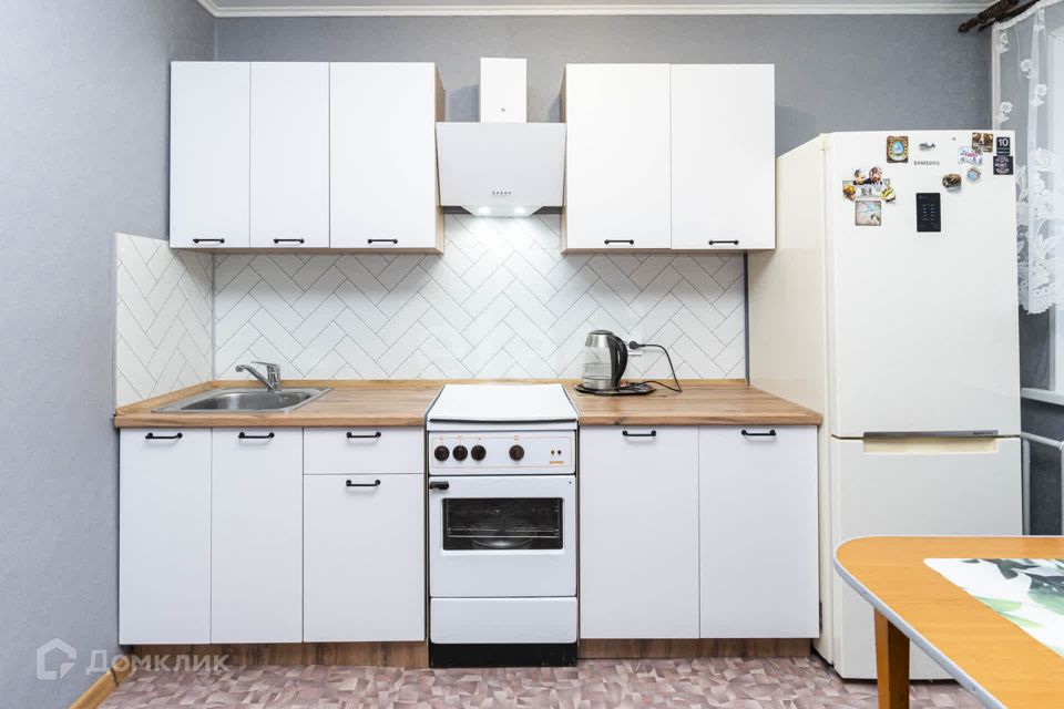 Продаётся 1-комнатная квартира, 30.4 м²