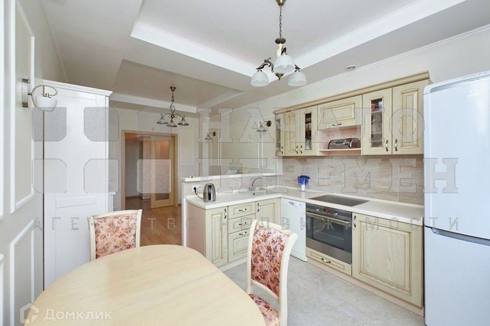 Сдаётся 3-комнатная квартира, 90 м²