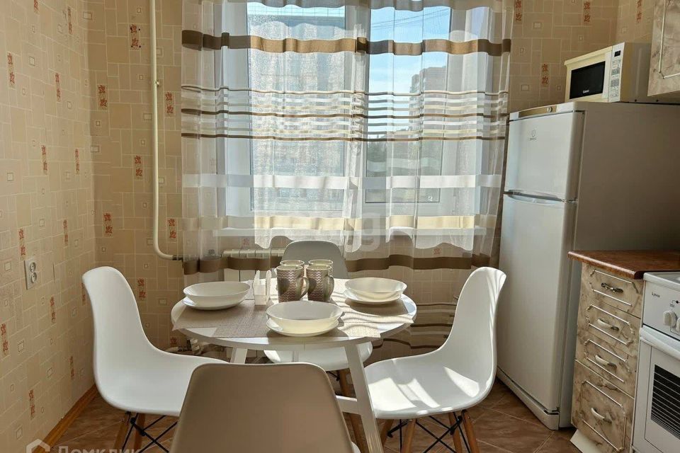 Продаётся 4-комнатная квартира, 79.8 м²