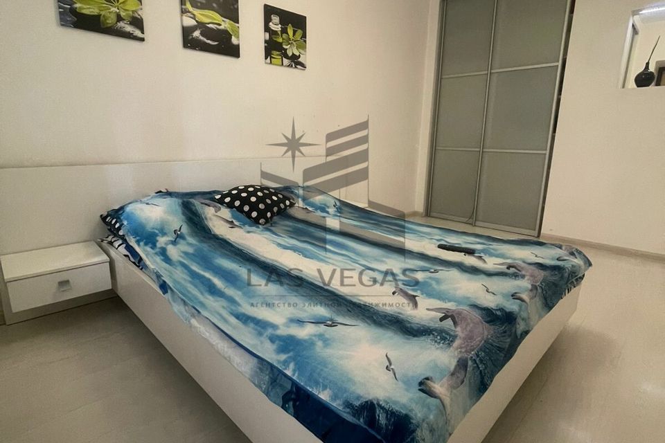 Сдаётся 1-комнатная квартира, 50 м²
