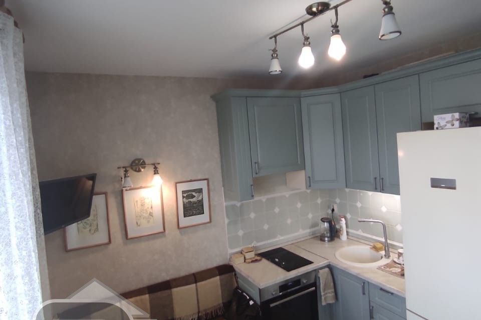 Продаётся 1-комнатная квартира, 35.3 м²
