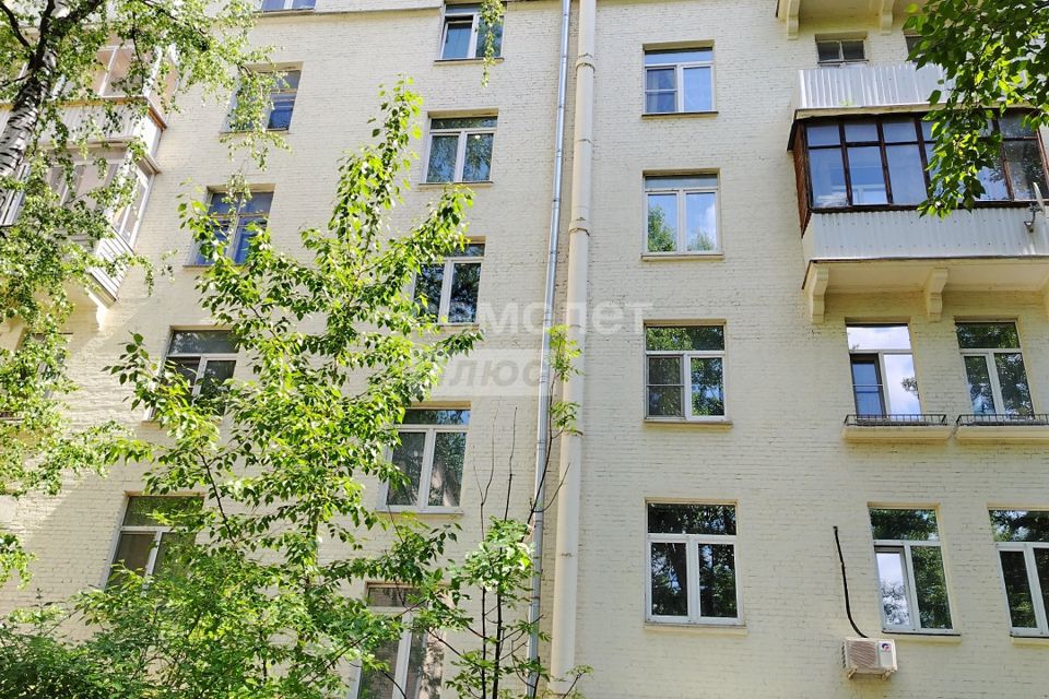 Продаётся комната в 3-комн. квартире, 14.2 м²