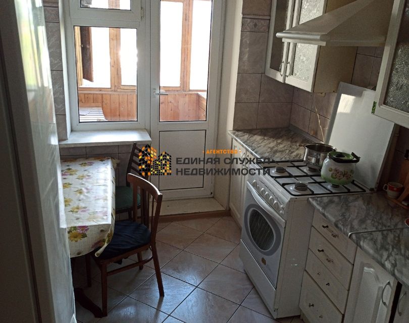 Сдаётся 4-комнатная квартира, 75 м²