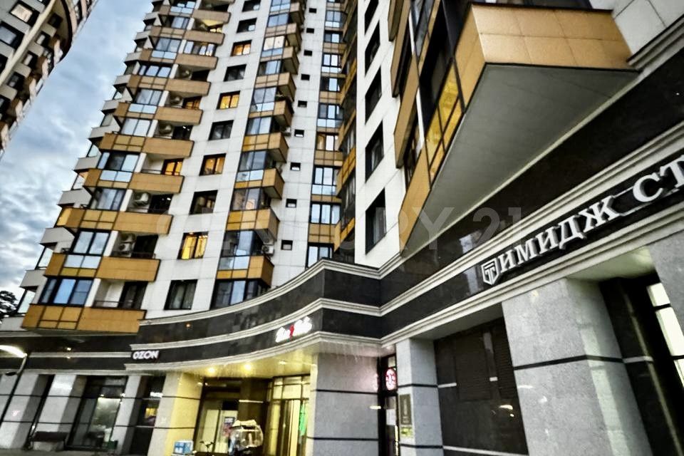 Продаётся 4-комнатная квартира, 91.2 м²