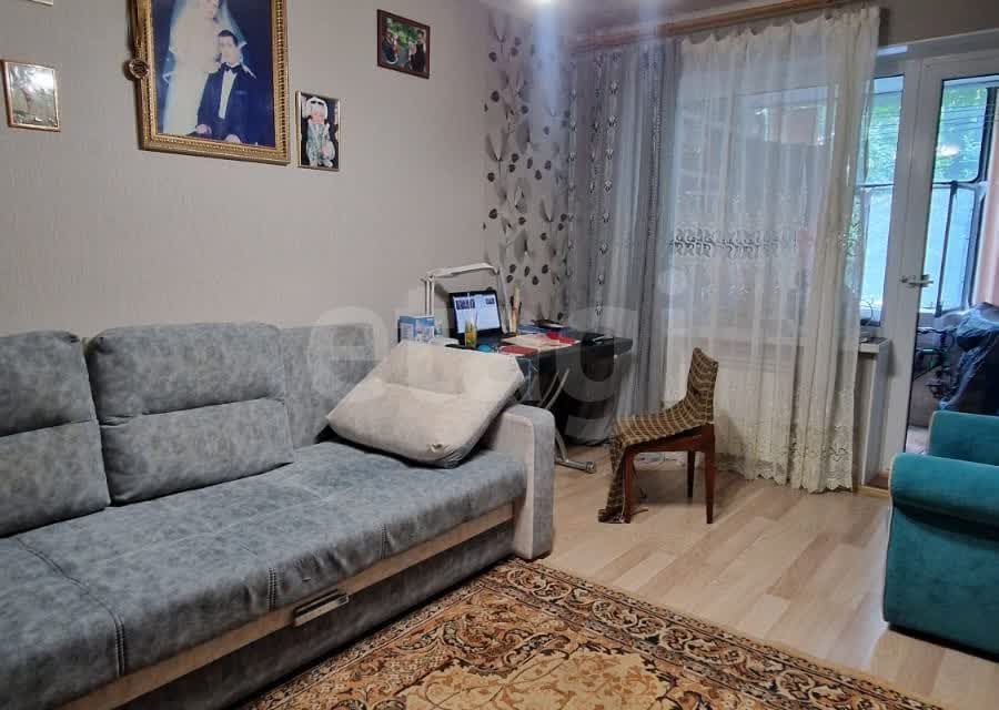 Продаётся 3-комнатная квартира, 60.1 м²