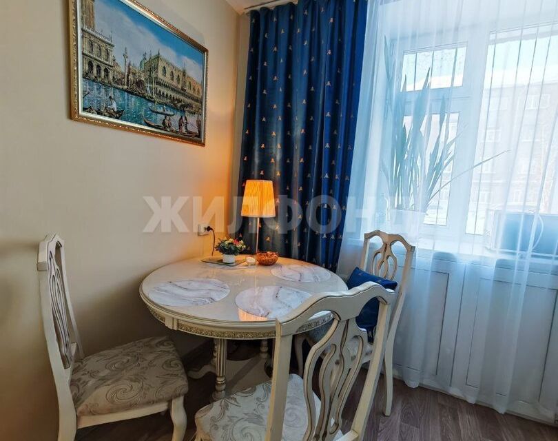 Сдаётся 2-комнатная квартира, 54 м²