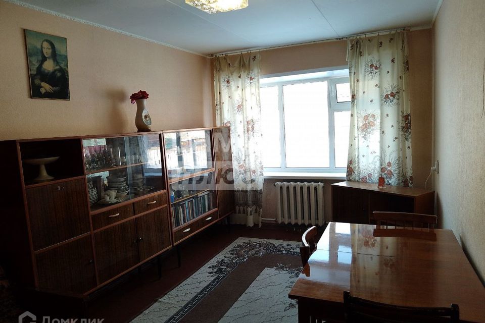 Продаётся 2-комнатная квартира, 46.7 м²