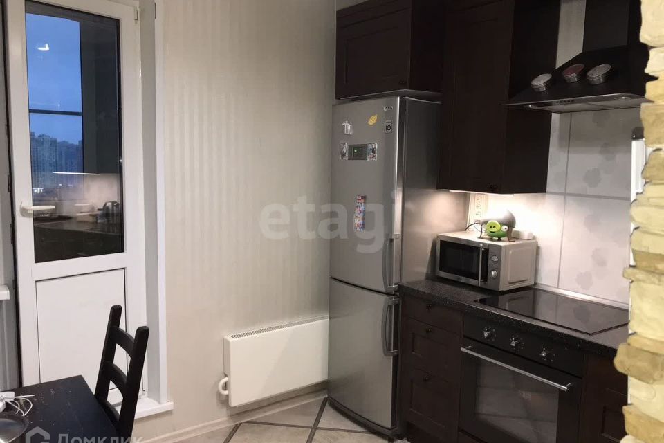 Продаётся 1-комнатная квартира, 38.3 м²