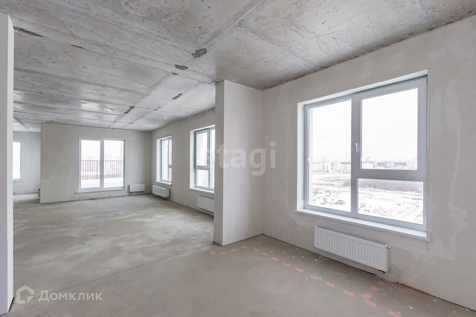 Продаётся 3-комнатная квартира, 92.3 м²