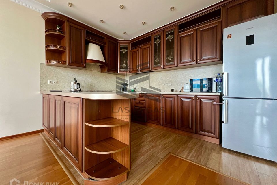 Сдаётся 3-комнатная квартира, 90 м²