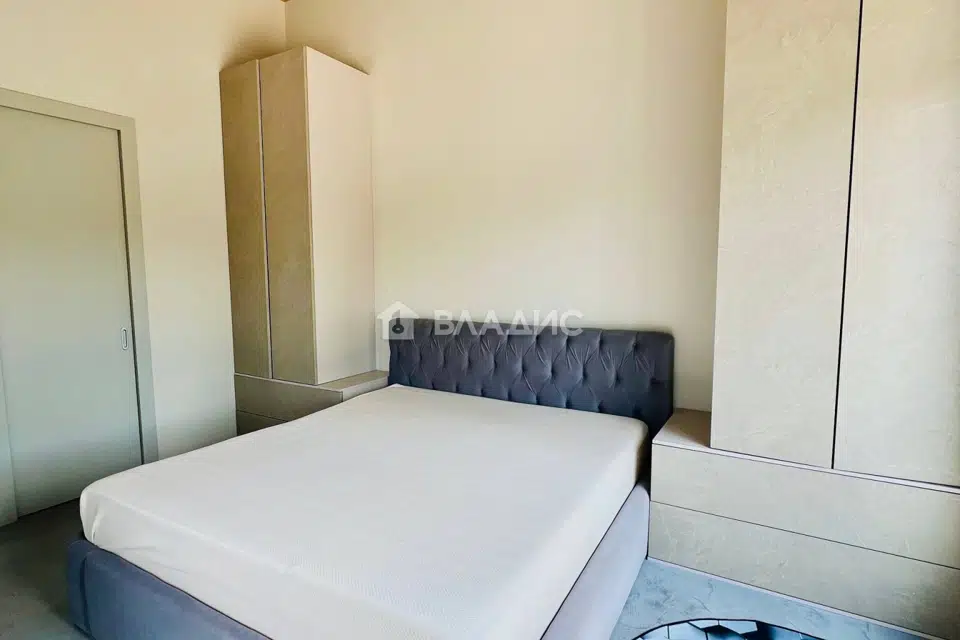 Продаётся 2-комнатная квартира, 90 м²