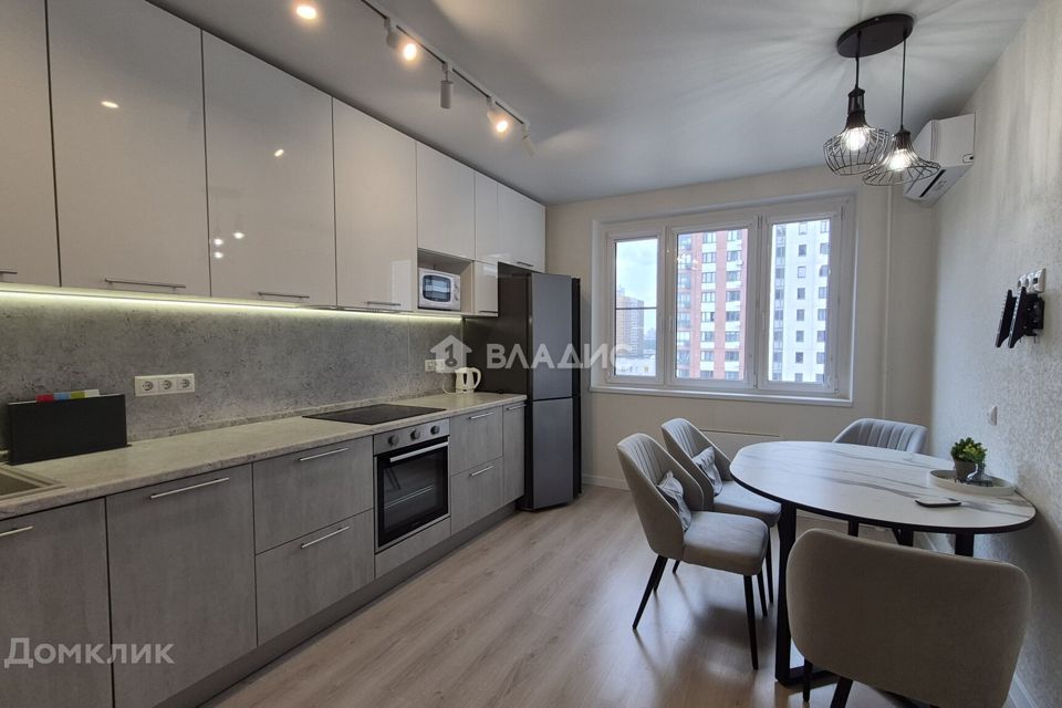 Продаётся 3-комнатная квартира, 78.7 м²