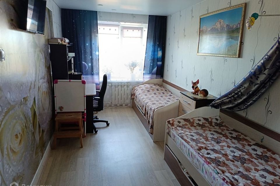 Продаётся 3-комнатная квартира, 63.5 м²
