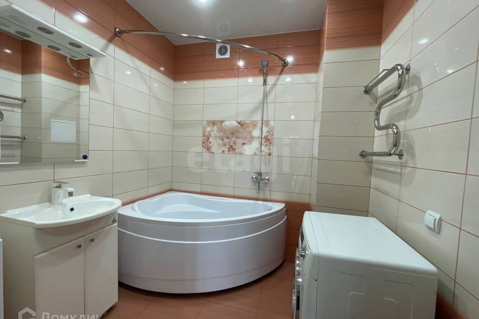 Продаётся 2-комнатная квартира, 58 м²