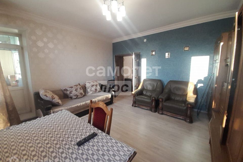 Сдаётся 2-комнатная квартира, 60 м²