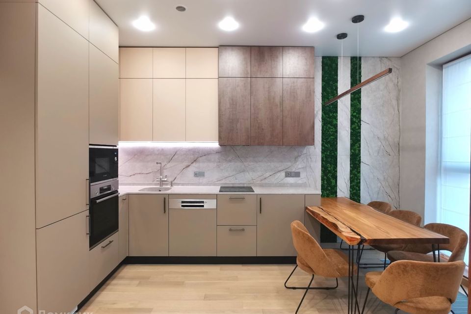Продаётся 4-комнатная квартира, 98.5 м²