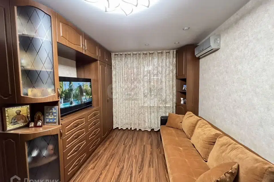 Продаётся 1-комнатная квартира, 38.3 м²