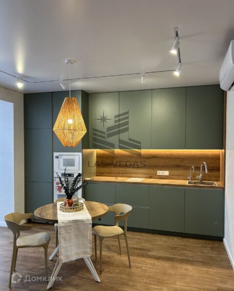 Сдаётся 1-комнатная квартира, 42 м²