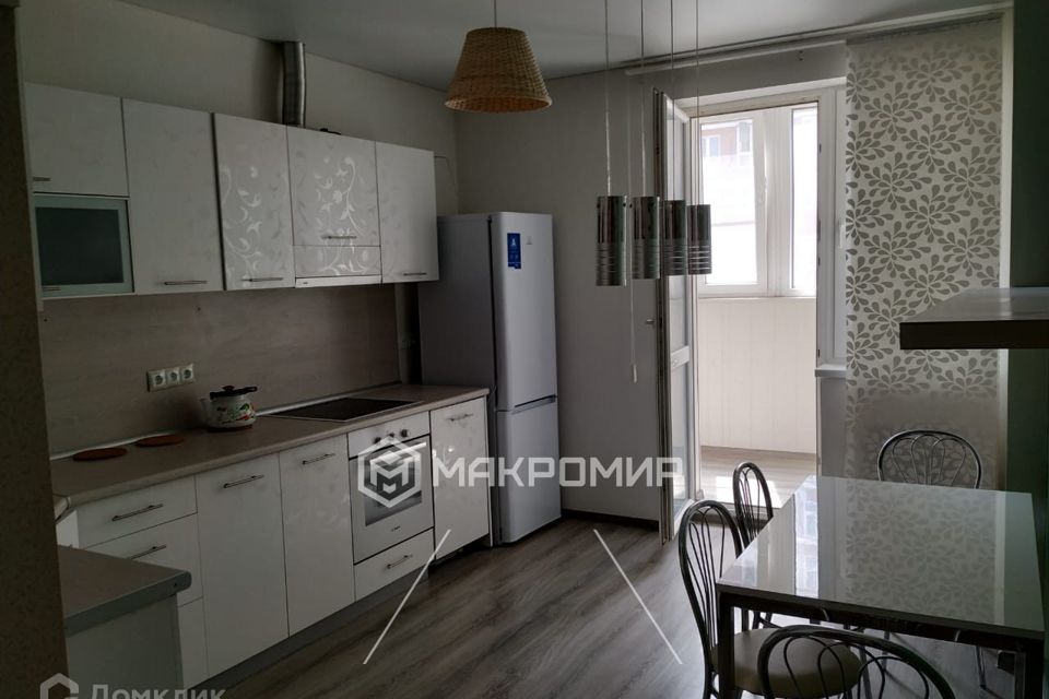 Сдаётся 1-комнатная квартира, 50 м²