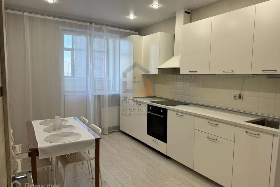 Сдаётся 1-комнатная квартира, 43 м²