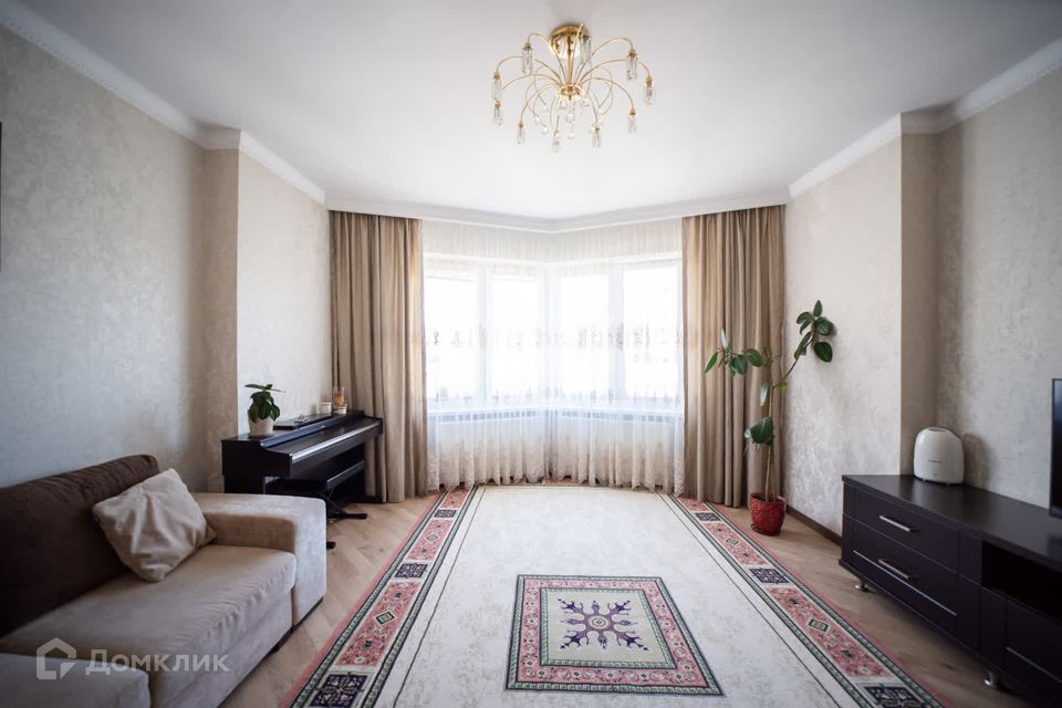 Продаётся 3-комнатная квартира, 85 м²