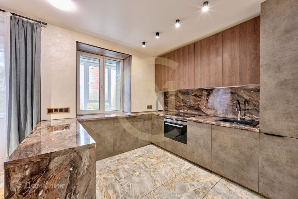 Продаётся 2-комнатная квартира, 51.5 м²