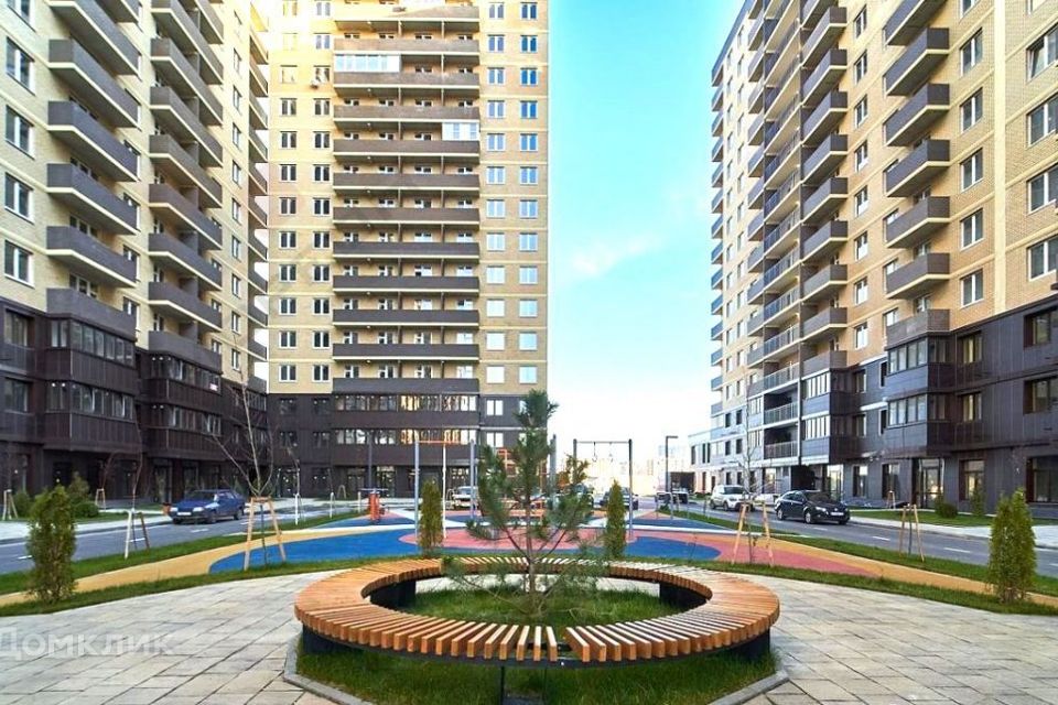 Продаётся 1-комнатная квартира, 38.3 м²