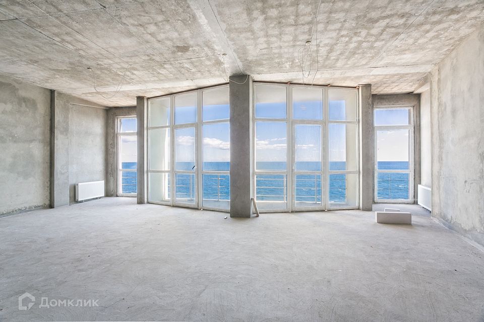 Продаётся 4-комнатная квартира, 113.7 м²