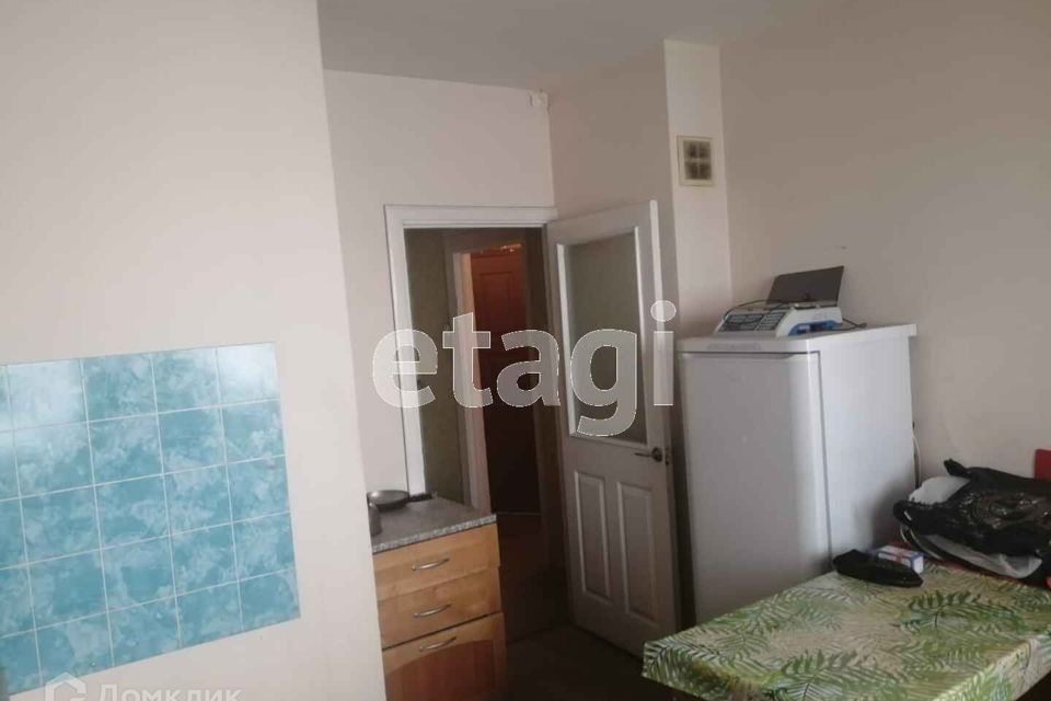 Продаётся 5-комнатная квартира, 107.5 м²