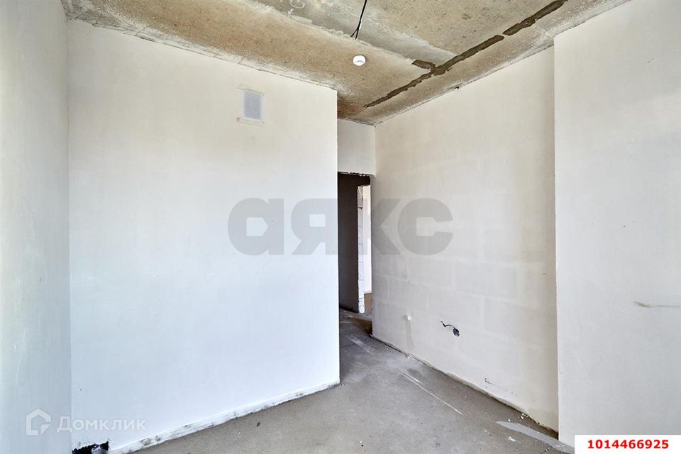 Продаётся 1-комнатная квартира, 34 м²