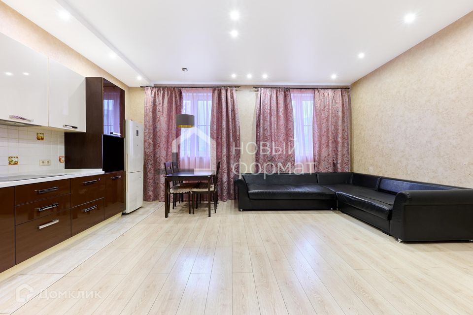 Продаётся 2-комнатная квартира, 57.4 м²