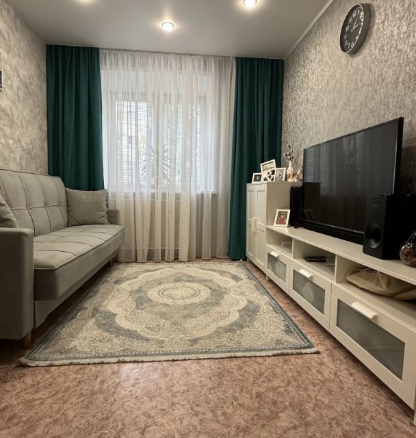 Продаётся 3-комнатная квартира, 59 м²