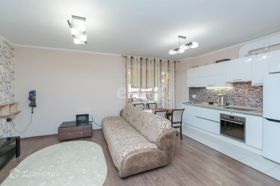 Продаётся 3-комнатная квартира, 68.7 м²
