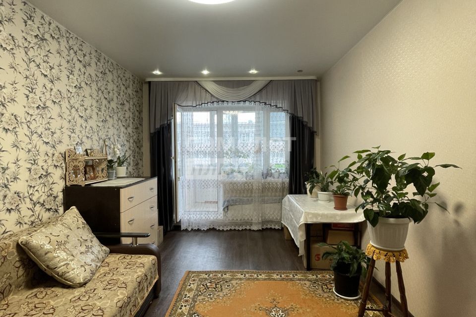 Продаётся 4-комнатная квартира, 82.1 м²