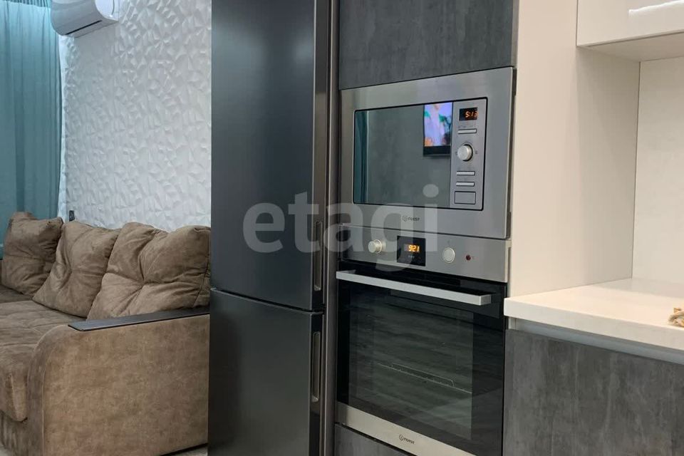Продаётся 2-комнатная квартира, 103 м²
