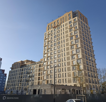 Продаётся 3-комнатная квартира, 135.2 м²