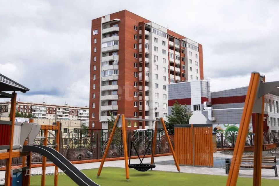 Продаётся 3-комнатная квартира, 98.7 м²