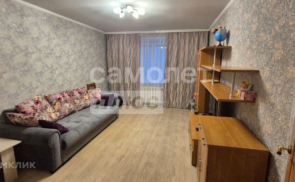 Продаётся 1-комнатная квартира, 43 м²
