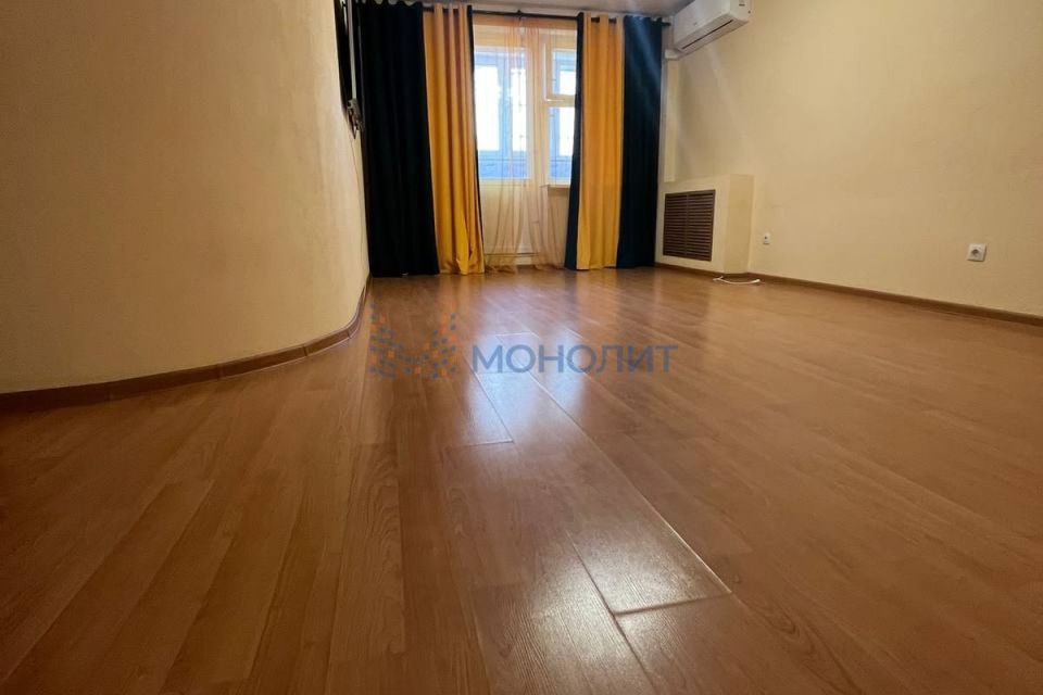 Продаётся 2-комнатная квартира, 66.6 м²