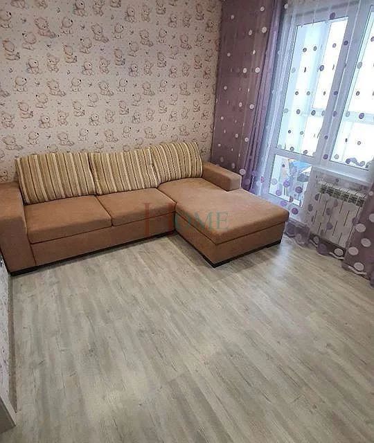 Сдаётся 2-комнатная квартира, 63 м²