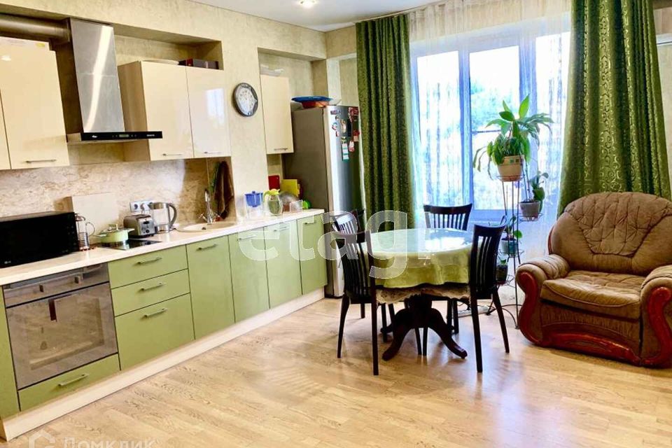 Продаётся 2-комнатная квартира, 53 м²