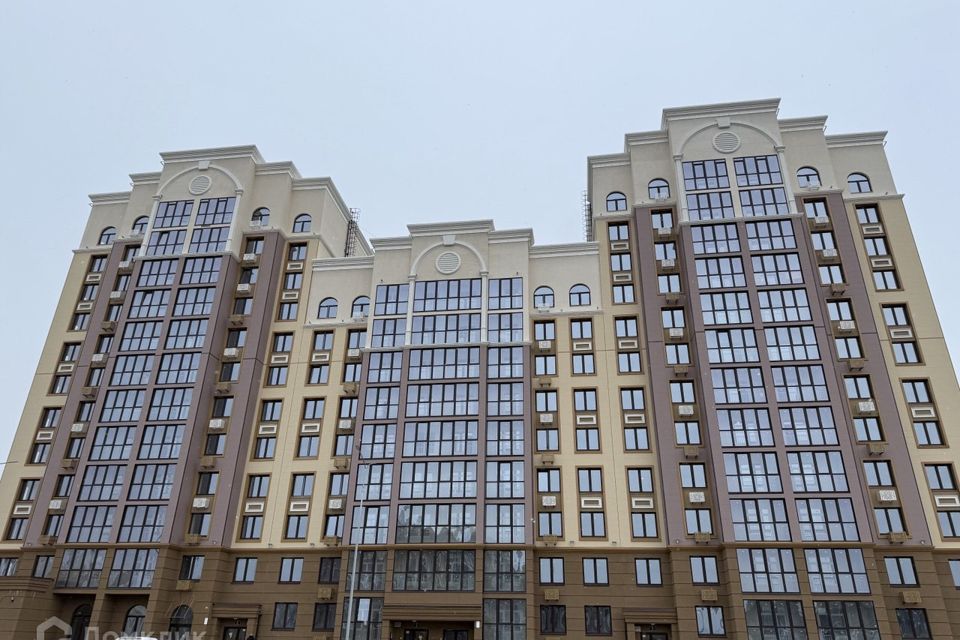 Продаётся 2-комнатная квартира, 72.3 м²