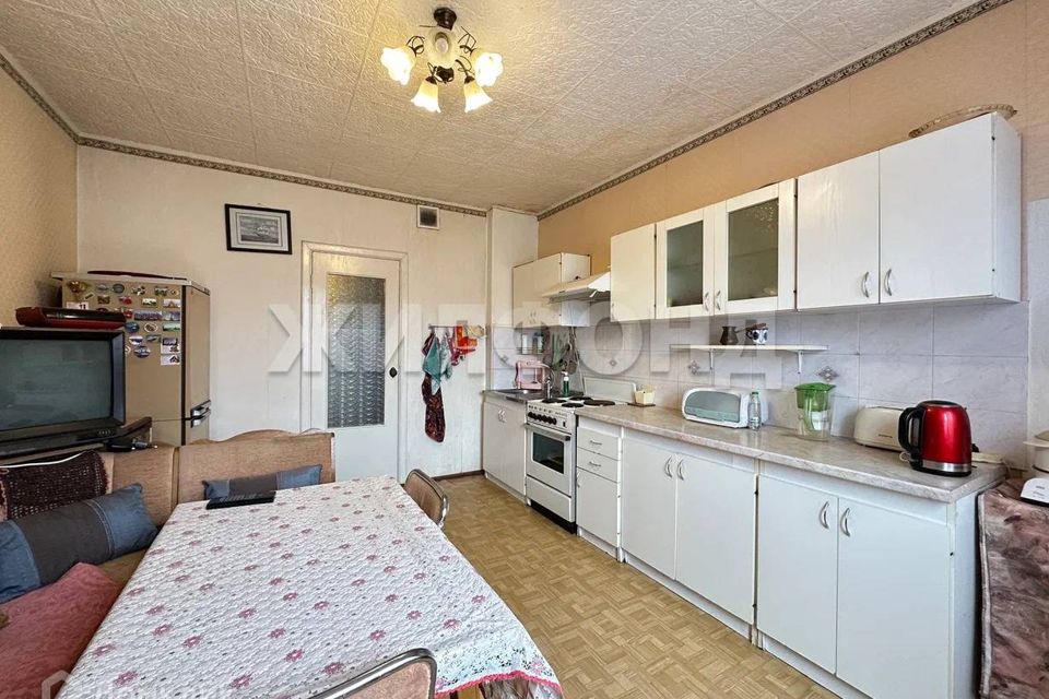 Продаётся 3-комнатная квартира, 79 м²