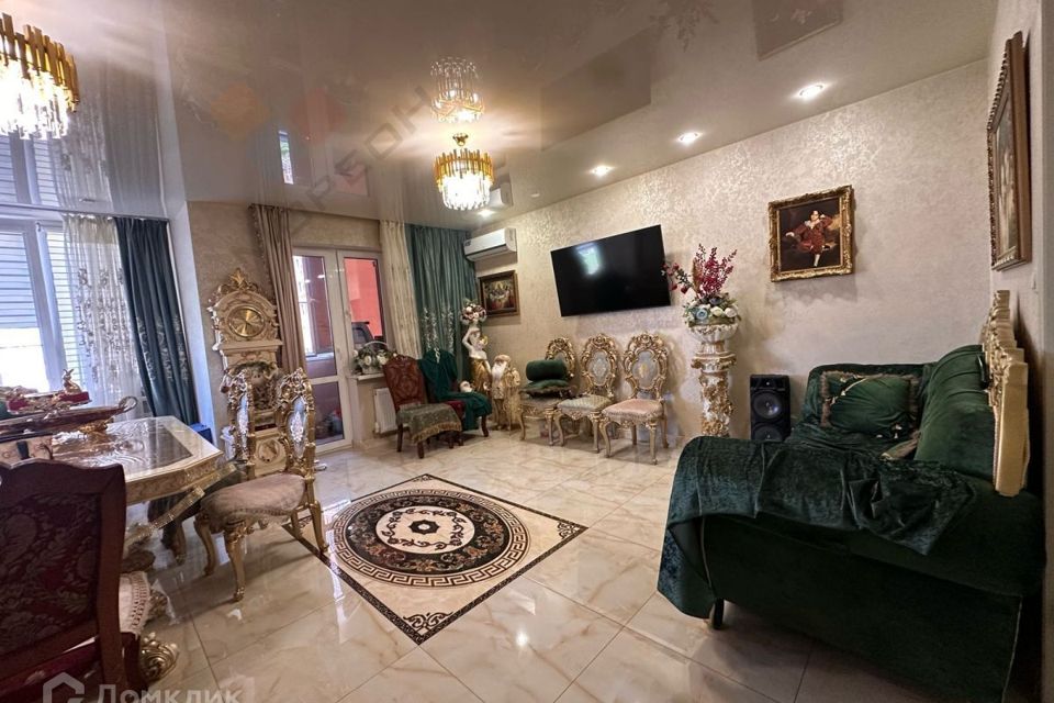 Продаётся 2-комнатная квартира, 65.7 м²