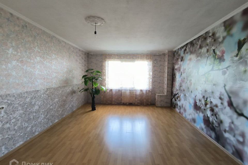 Продаётся 3-комнатная квартира, 74.4 м²
