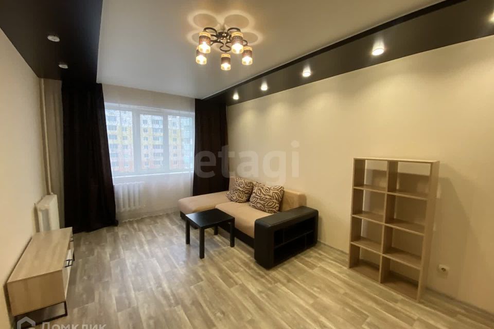 Сдаётся 1-комнатная квартира, 42 м²