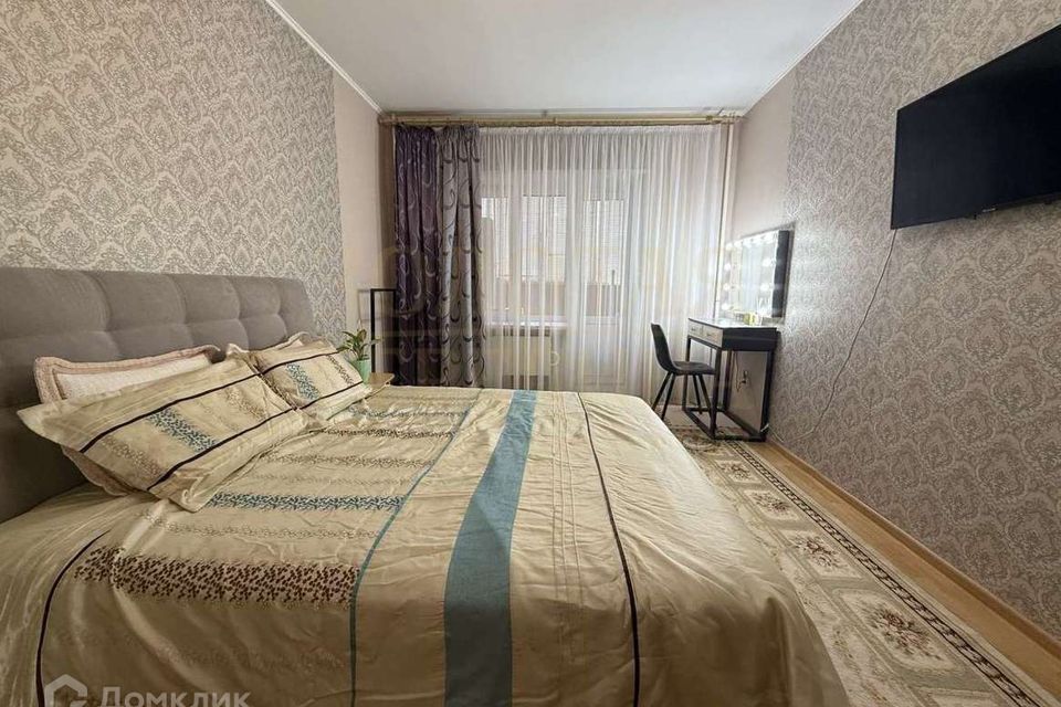 Сдаётся 3-комнатная квартира, 98 м²