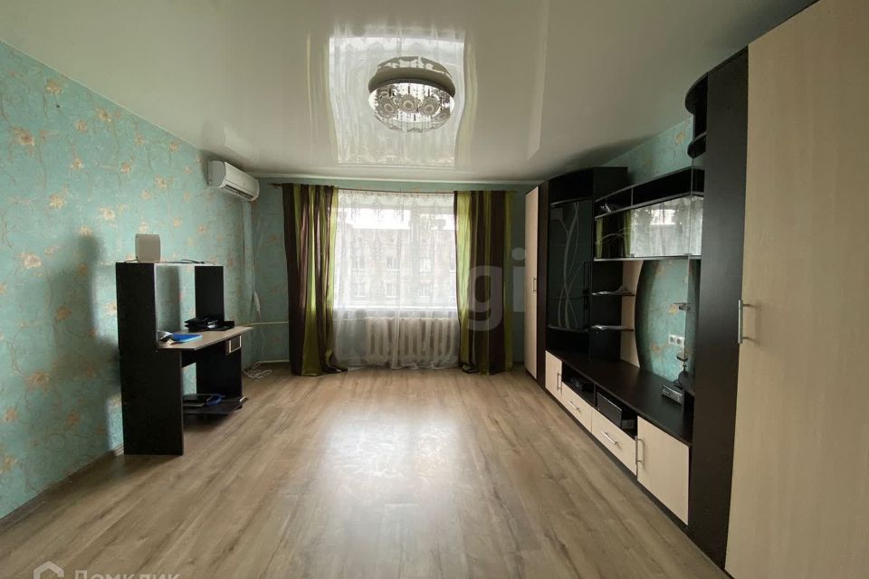Продаётся 1-комнатная квартира, 37 м²